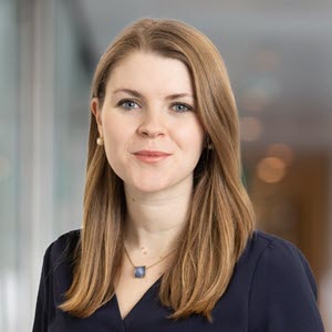  Julia Cripps