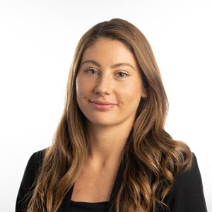 Lily Hurley