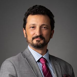  Özgür Kocabaşoğlu