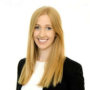  Natalie Quinlivan