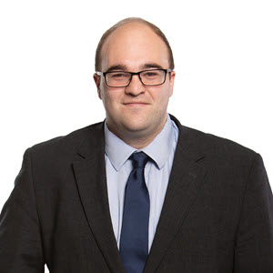  Andrew Horton