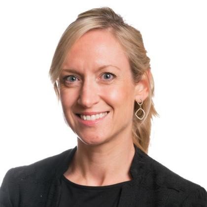  Rebecca Hennis