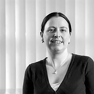  Louise Edwards