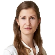  Celia McLuskie