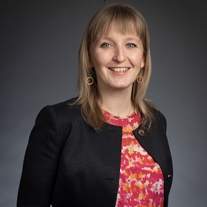  Frances Ennis