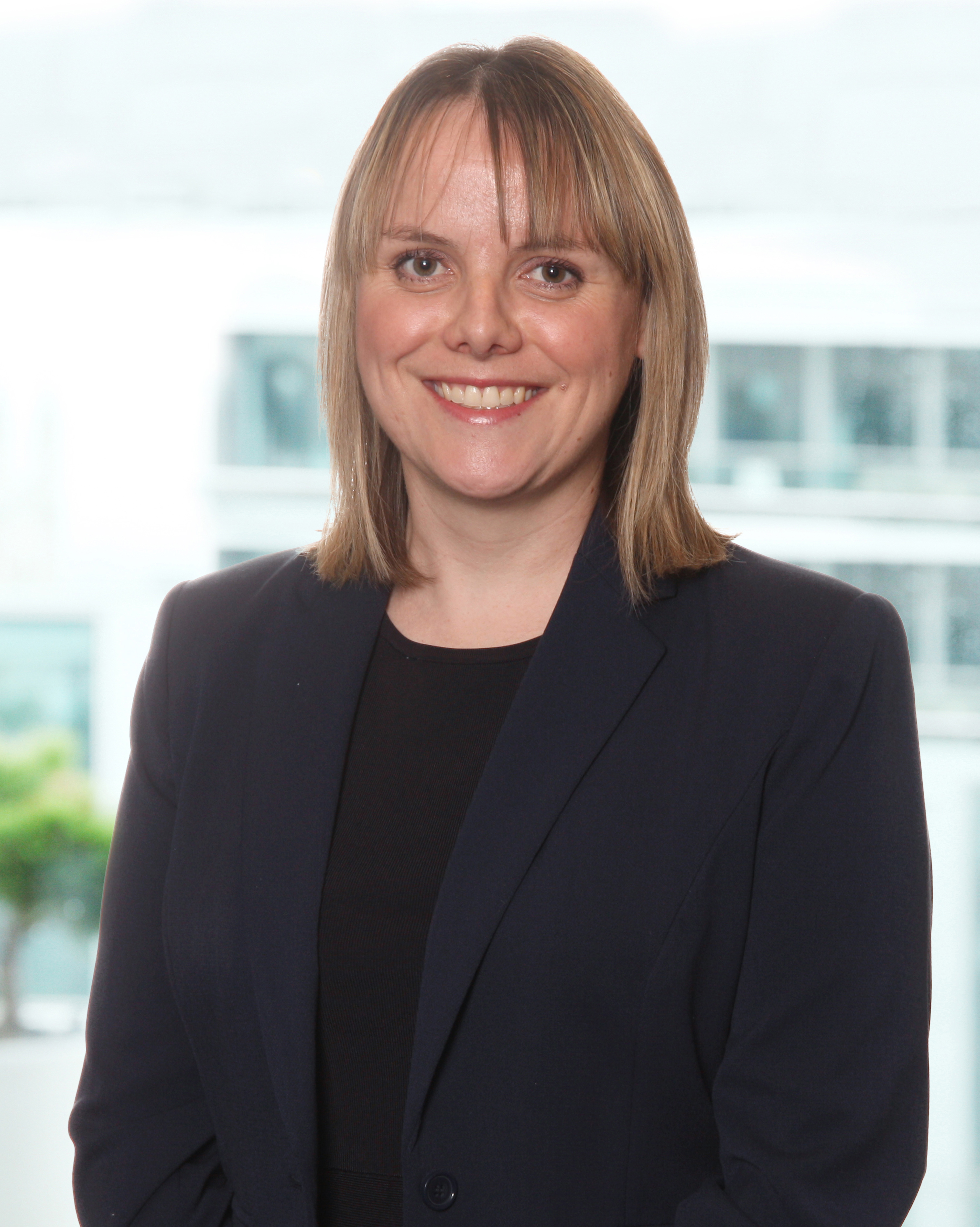  Laura Norris