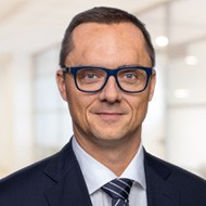 Dr. Marc Ruttloff