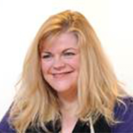  Elaine Hunter