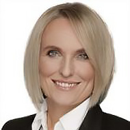  Lenka Krutakova