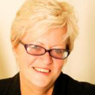  Helen Pitcher