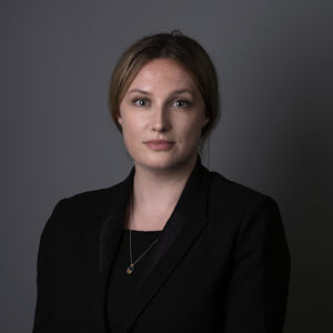  Laura Stephenson