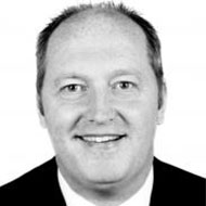  Graham Stott