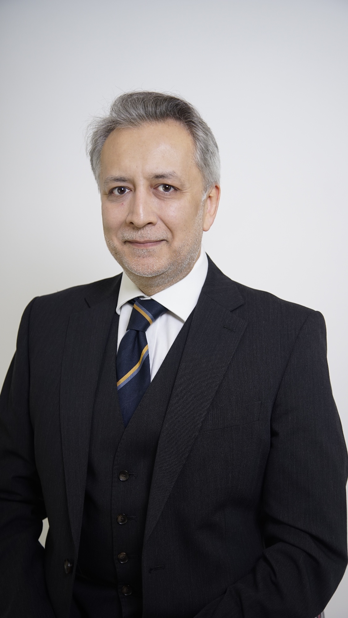  Ali Kazimi