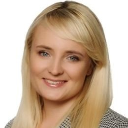  Agnieszka Starzyńska