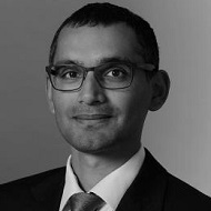  Steven Vaz