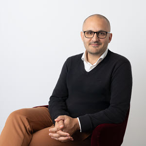  Suresh Patel