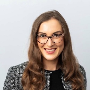  Angharad Hughes