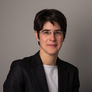  Iris Ferber KC