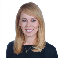 Dr Dóra Czeglédi