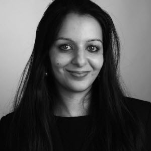 Nihar Lovell