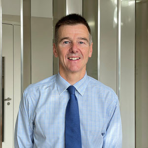  Mark Everiss