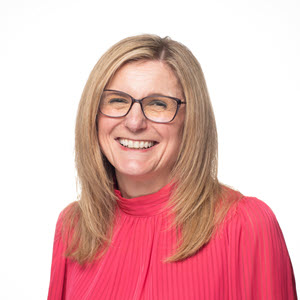  Stephanie Carr
