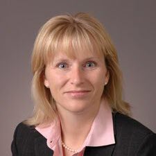  Ellen Pesch